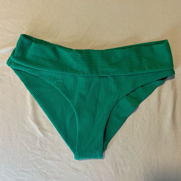 Frankie’s Bikinis Gavin Bottom - Picture 2 of 5